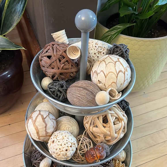 3 Tier Metal Tray, Indoor & Outdoor Use, like new, farmhouse style - Picture 3 of 10